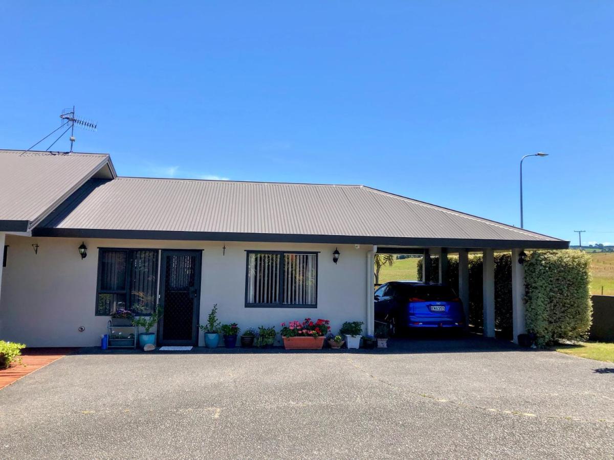 Almost Country Lago Lago Taupo Exterior foto